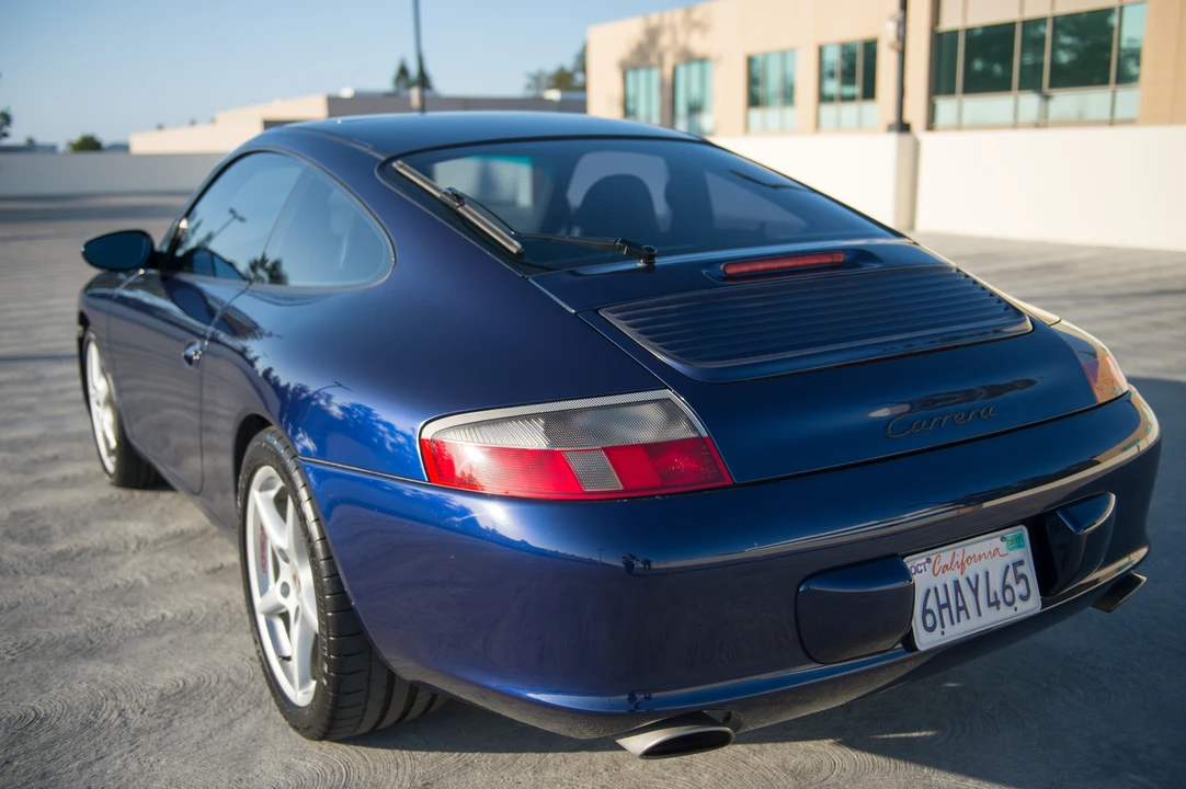 2002 Porsche 996 Carrera - Image 13 of 31