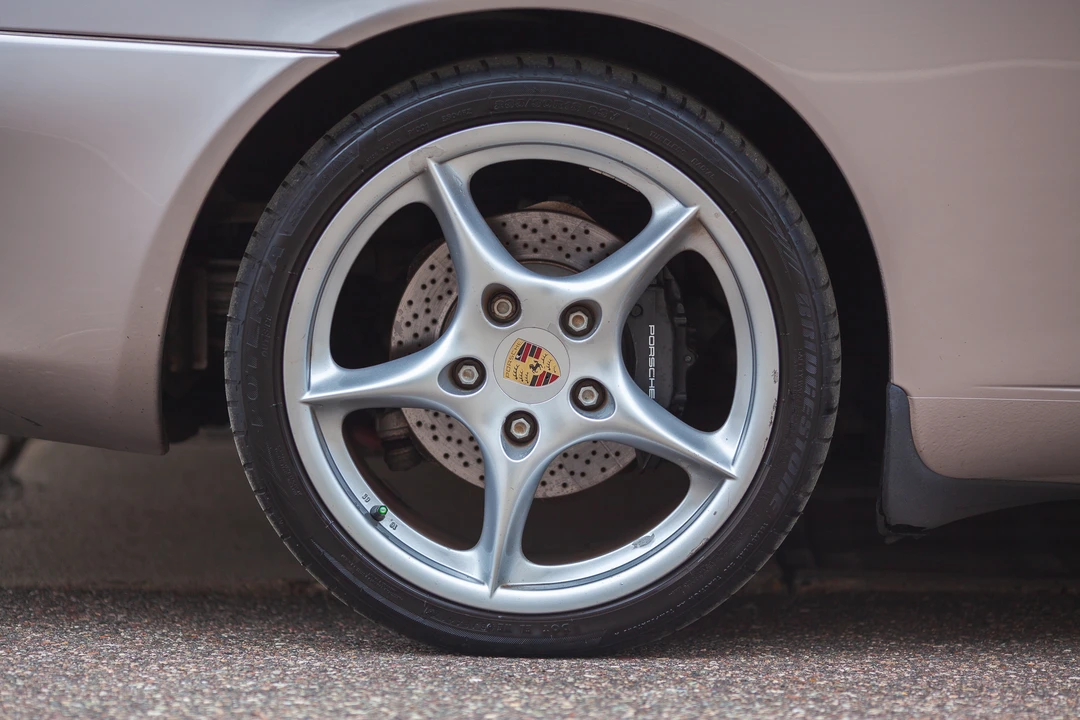 2002 Porsche 996 Carrera - Image 24 of 31