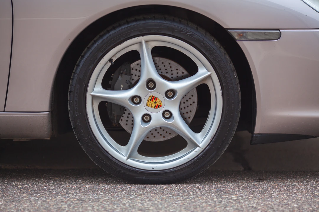 2002 Porsche 996 Carrera - Image 25 of 31