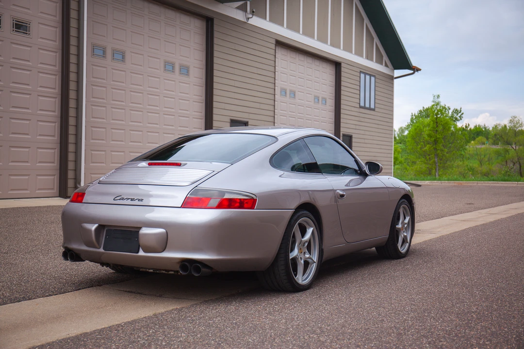 2002 Porsche 996 Carrera - Image 12 of 31