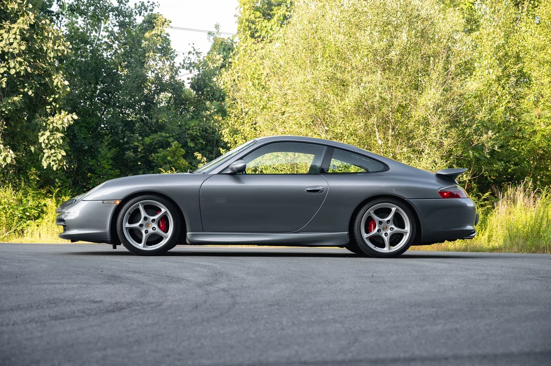 2002 Porsche 996 Carrera - Image 5 of 31