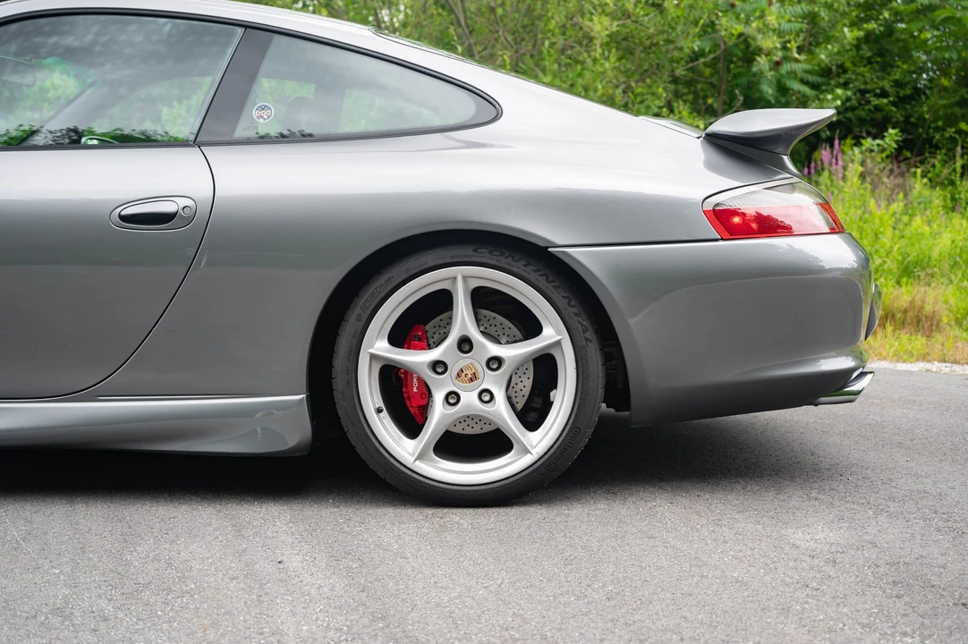 2002 Porsche 996 Carrera - Image 30 of 31