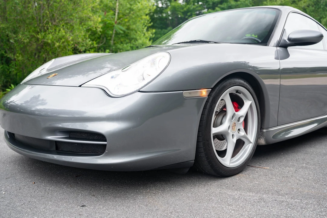 2002 Porsche 996 Carrera - Image 27 of 31