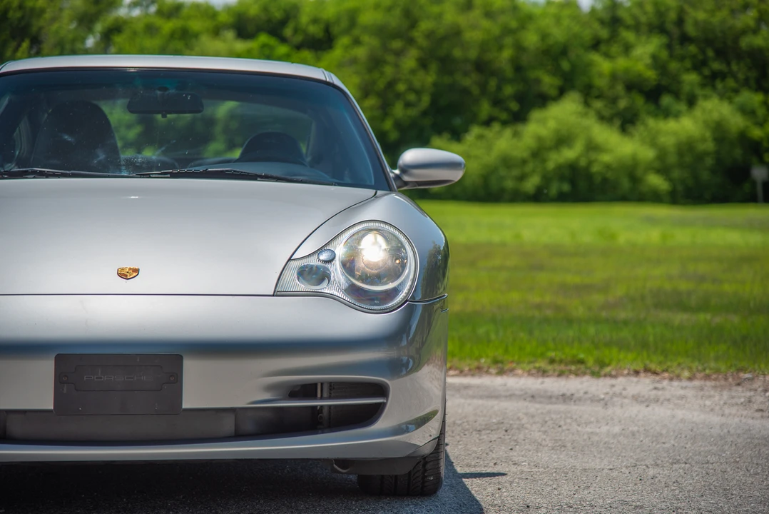 2002 Porsche 996 Carrera - Image 22 of 31