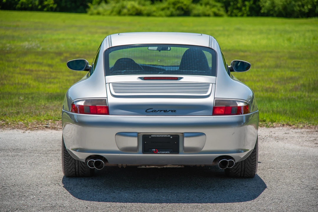 2002 Porsche 996 Carrera - Image 9 of 31