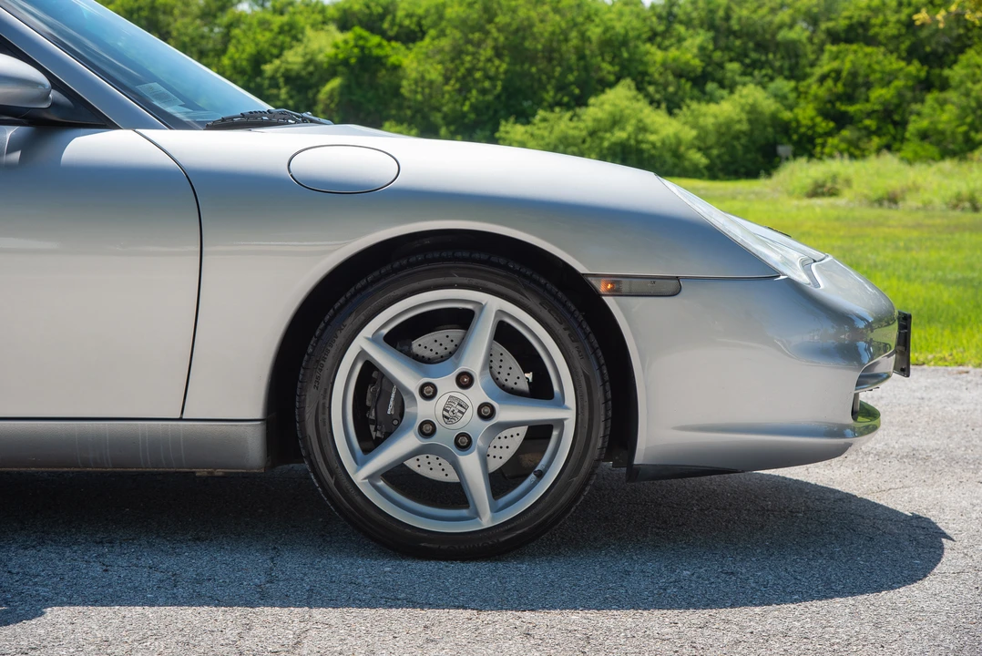2002 Porsche 996 Carrera - Image 18 of 31