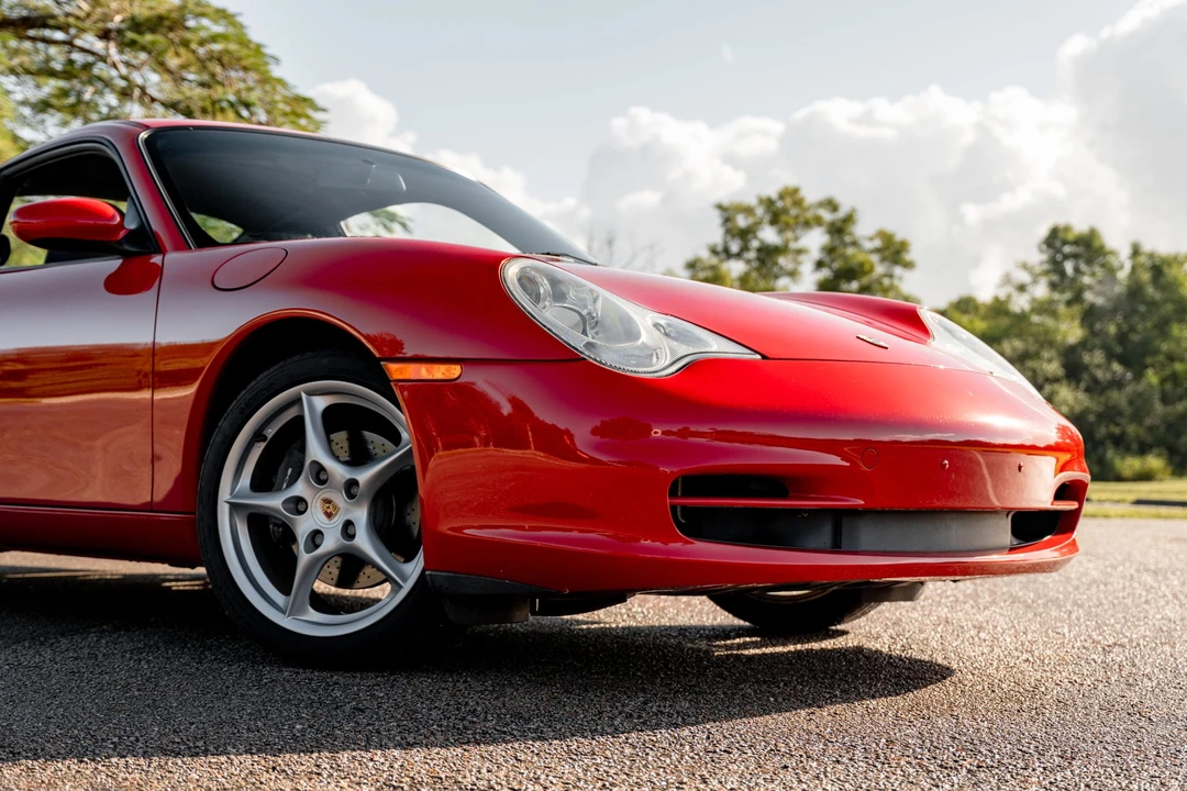2002 Porsche 996 Carrera - Image 13 of 31