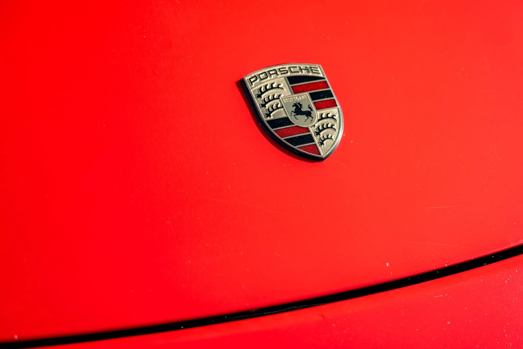 2002 Porsche 996 Carrera - Image 22 of 31