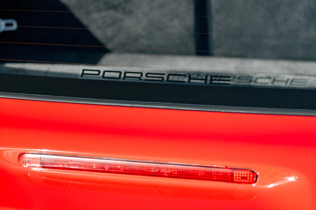 2002 Porsche 996 Carrera - Image 23 of 31