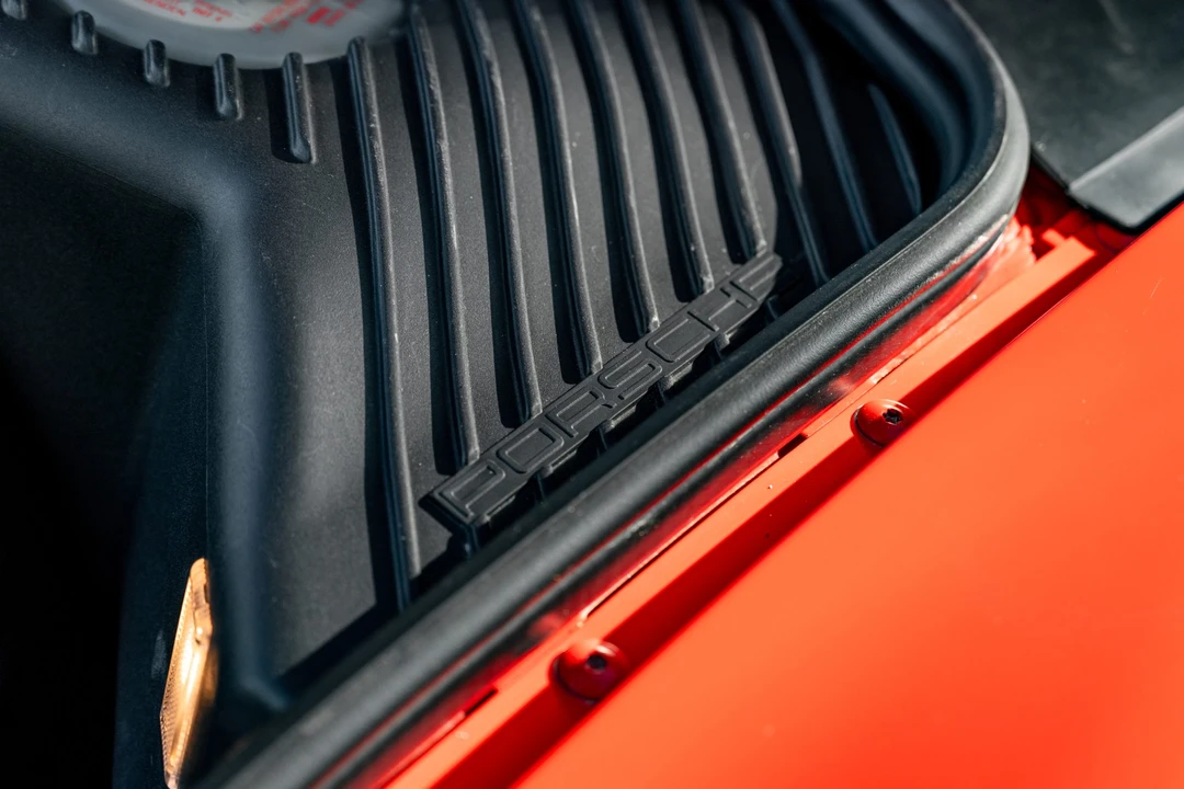 2002 Porsche 996 Carrera - Image 24 of 31