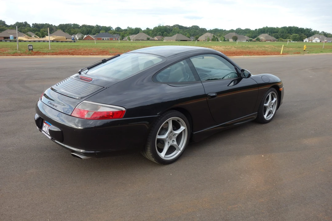 2002 Porsche 996 Carrera - Image 8 of 31