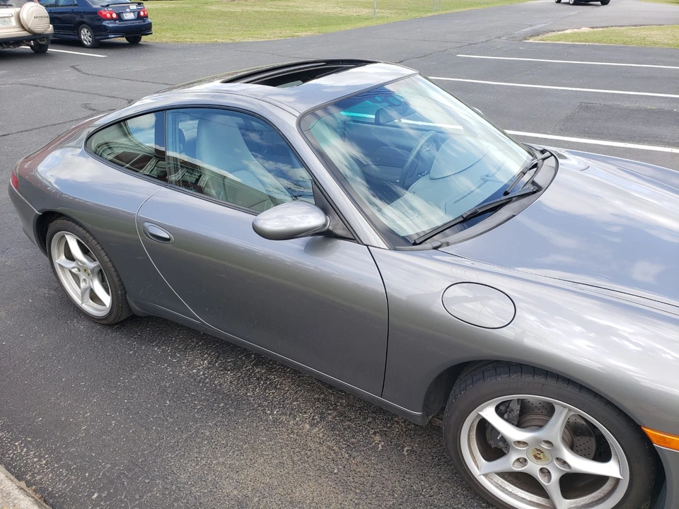 2002 Porsche 996 Carrera - Image 11 of 31