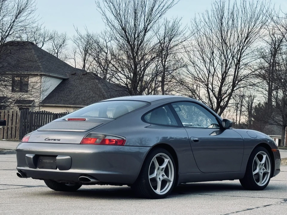 2002 Porsche 996 Carrera - Image 9 of 31
