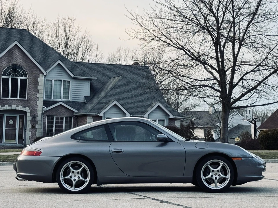 2002 Porsche 996 Carrera - Image 5 of 31