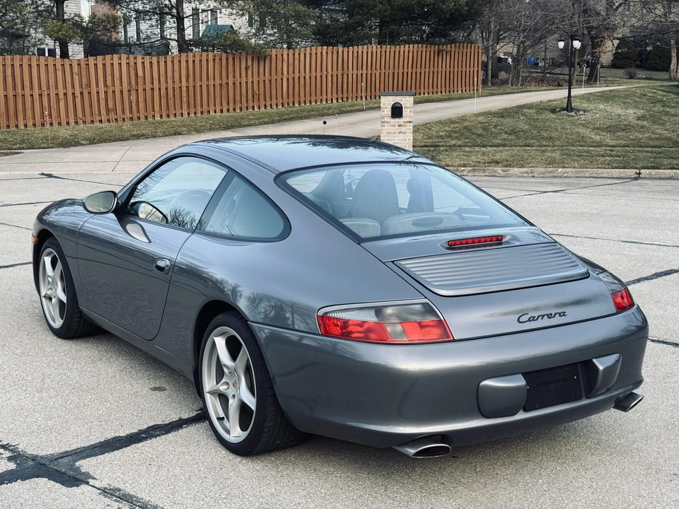 2002 Porsche 996 Carrera - Image 17 of 31