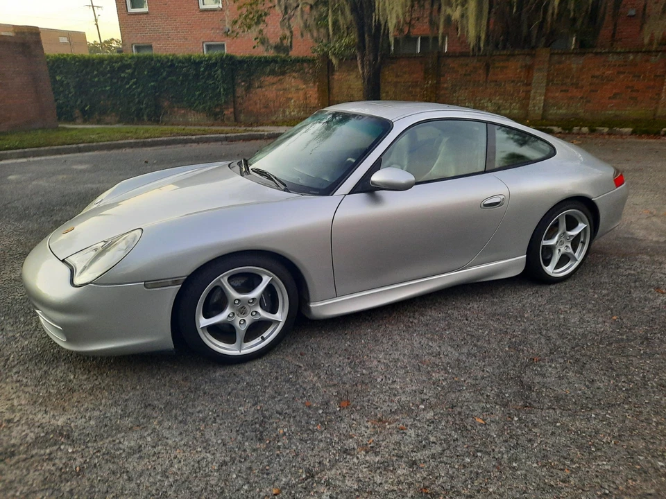 2002 Porsche 996 Carrera - Image 5 of 31