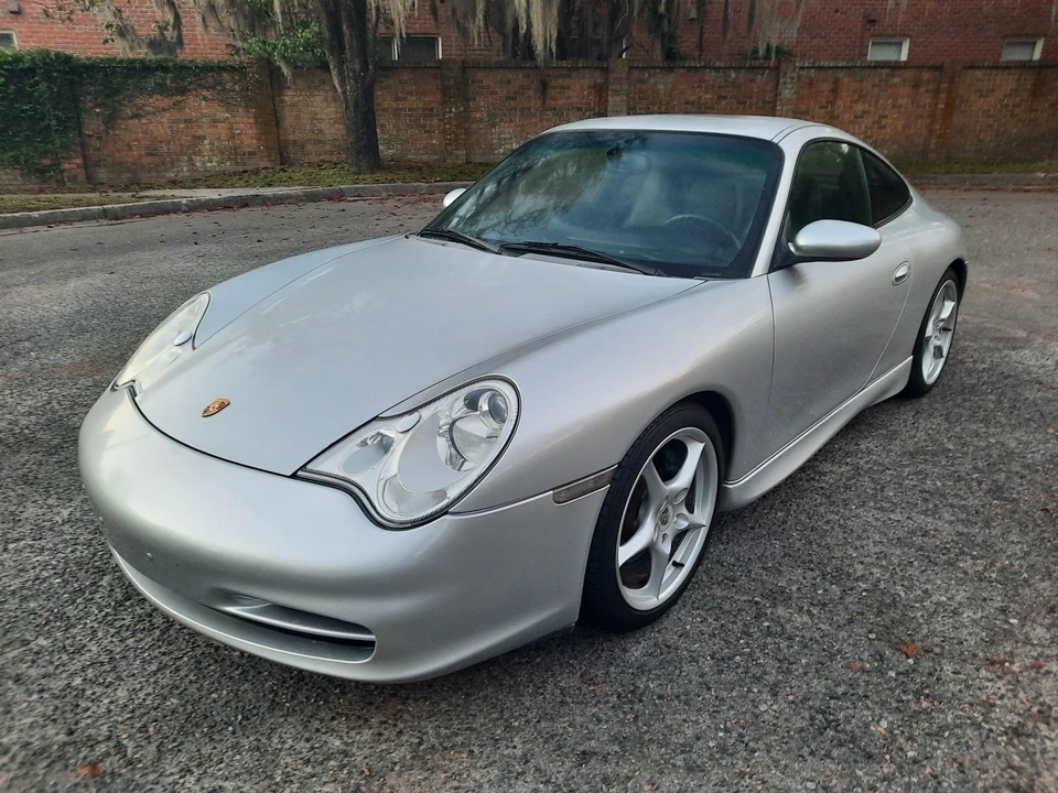 2002 Porsche 996 Carrera - Image 10 of 31
