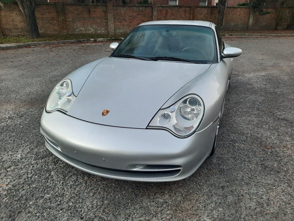 2002 Porsche 996 Carrera - Image 13 of 31