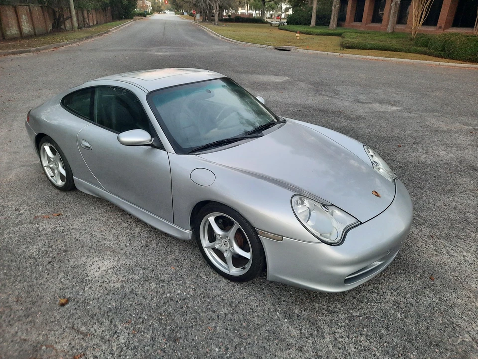 2002 Porsche 996 Carrera - Image 18 of 31