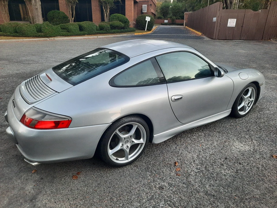2002 Porsche 996 Carrera - Image 30 of 31