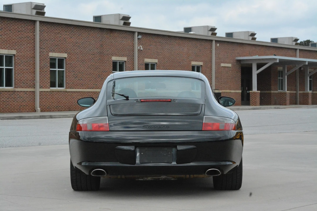 2002 Porsche 996 Carrera - Image 19 of 31