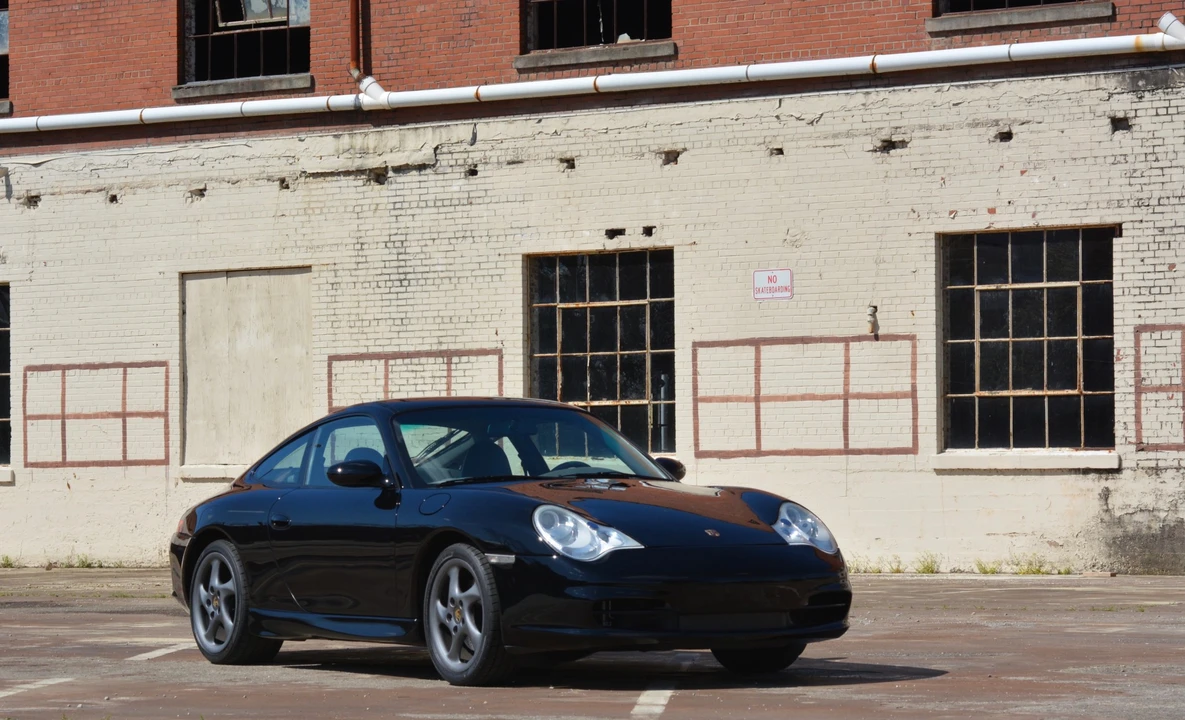 2002 Porsche 996 Carrera - Image 11 of 31