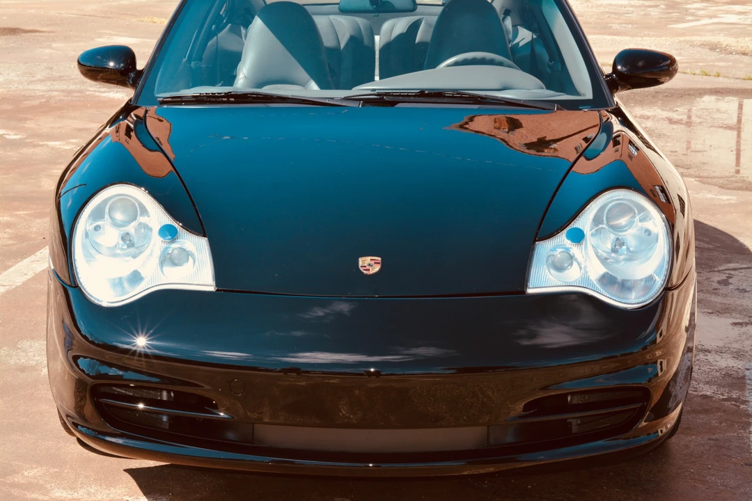 2002 Porsche 996 Carrera - Image 29 of 31