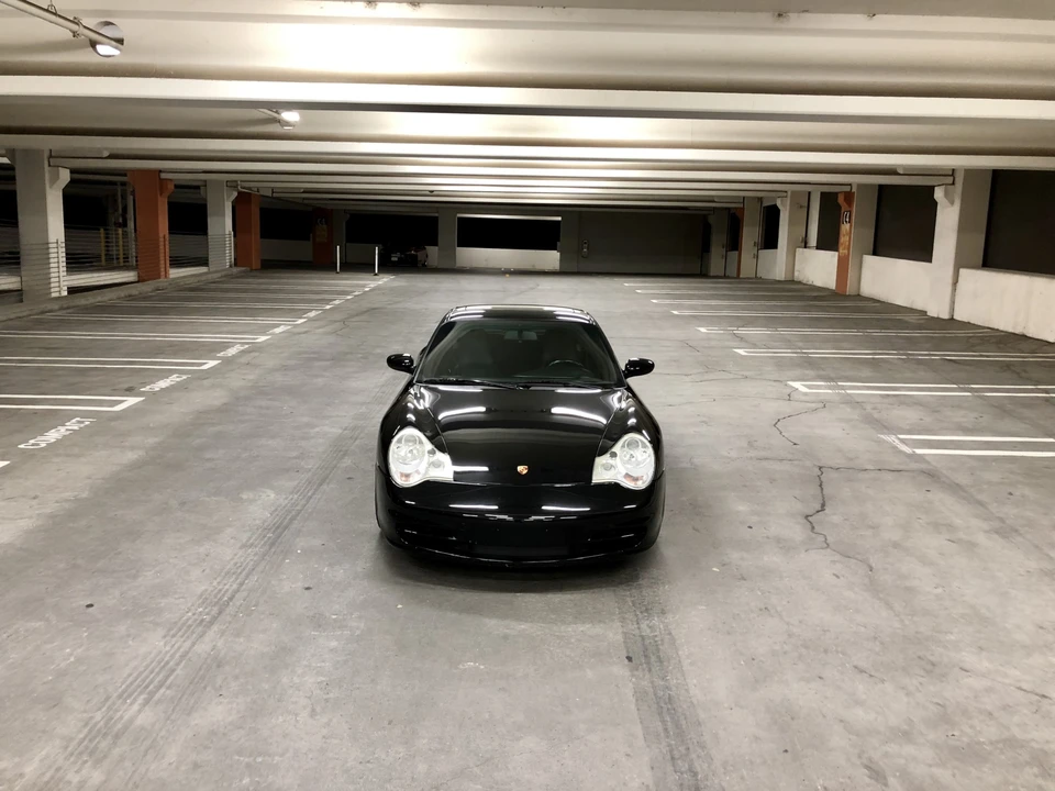 2002 Porsche 996 Carrera - Image 9 of 31