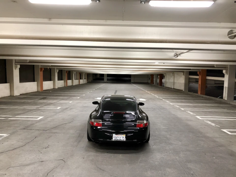 2002 Porsche 996 Carrera - Image 21 of 31