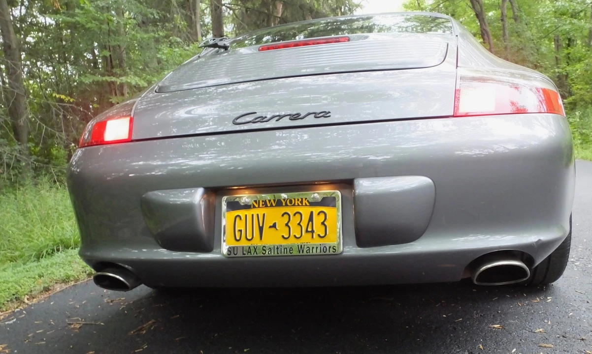 2002 Porsche 996 Carrera - Image 11 of 31