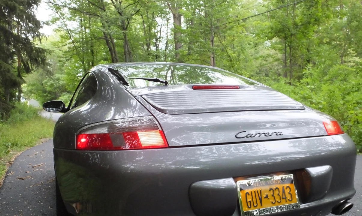 2002 Porsche 996 Carrera - Image 13 of 31