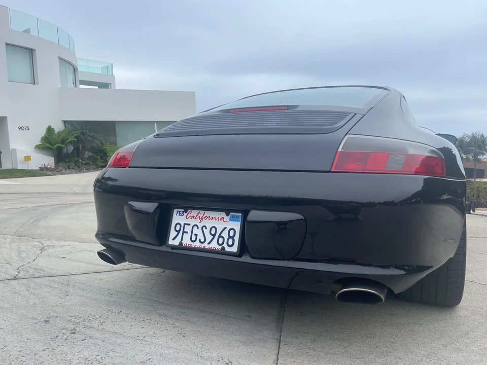 2002 Porsche 996 Carrera - Image 13 of 31