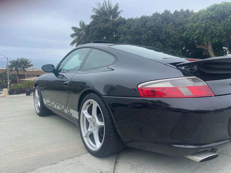 2002 Porsche 996 Carrera - Image 26 of 31