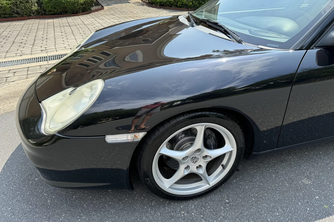 2002 Porsche 996 Carrera - Image 10 of 31