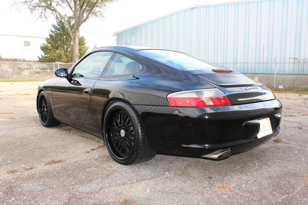 2002 Porsche 996 Carrera - Image 11 of 31
