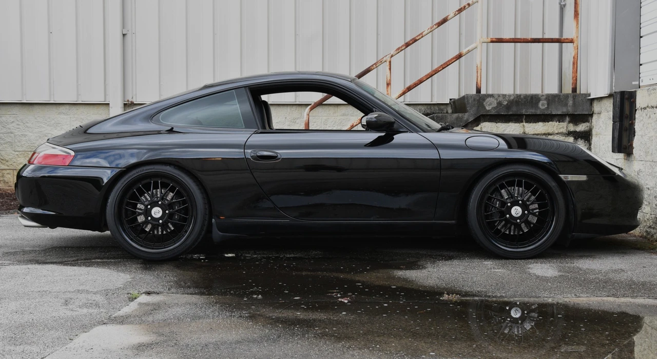 2002 Porsche 996 Carrera - Image 16 of 31