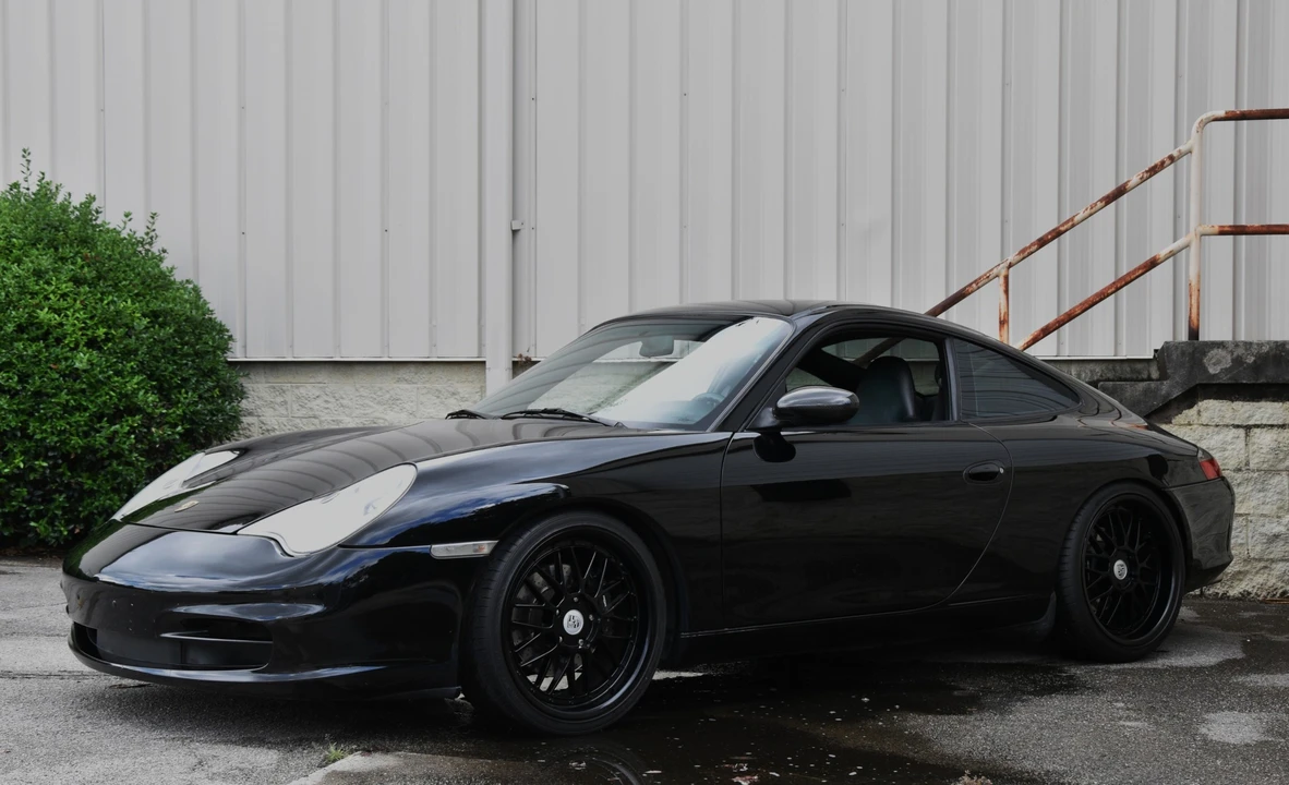 2002 Porsche 996 Carrera - Image 5 of 31