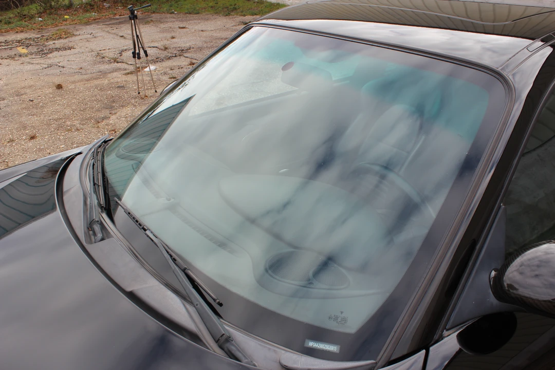 2002 Porsche 996 Carrera - Image 17 of 31
