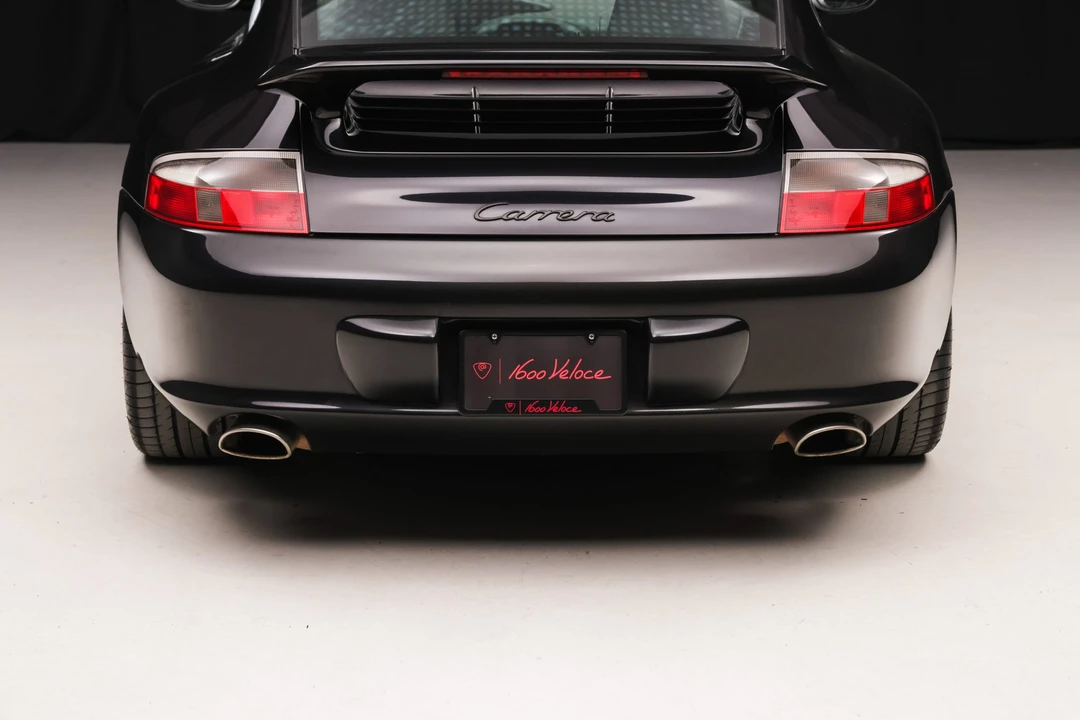2002 Porsche 996 Carrera - Image 27 of 31