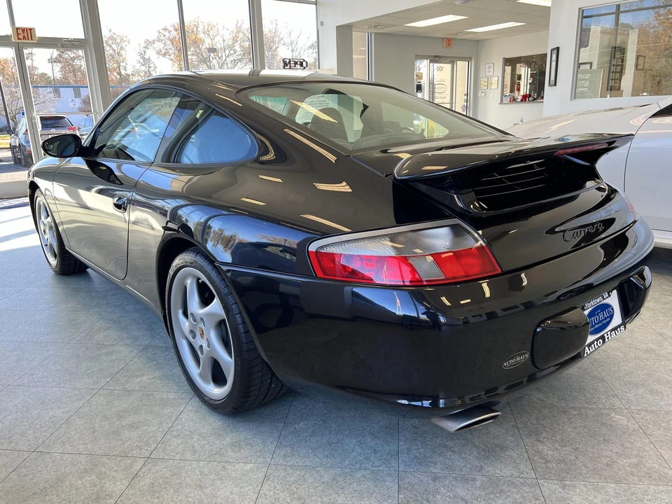 2002 Porsche 996 Carrera - Image 18 of 31