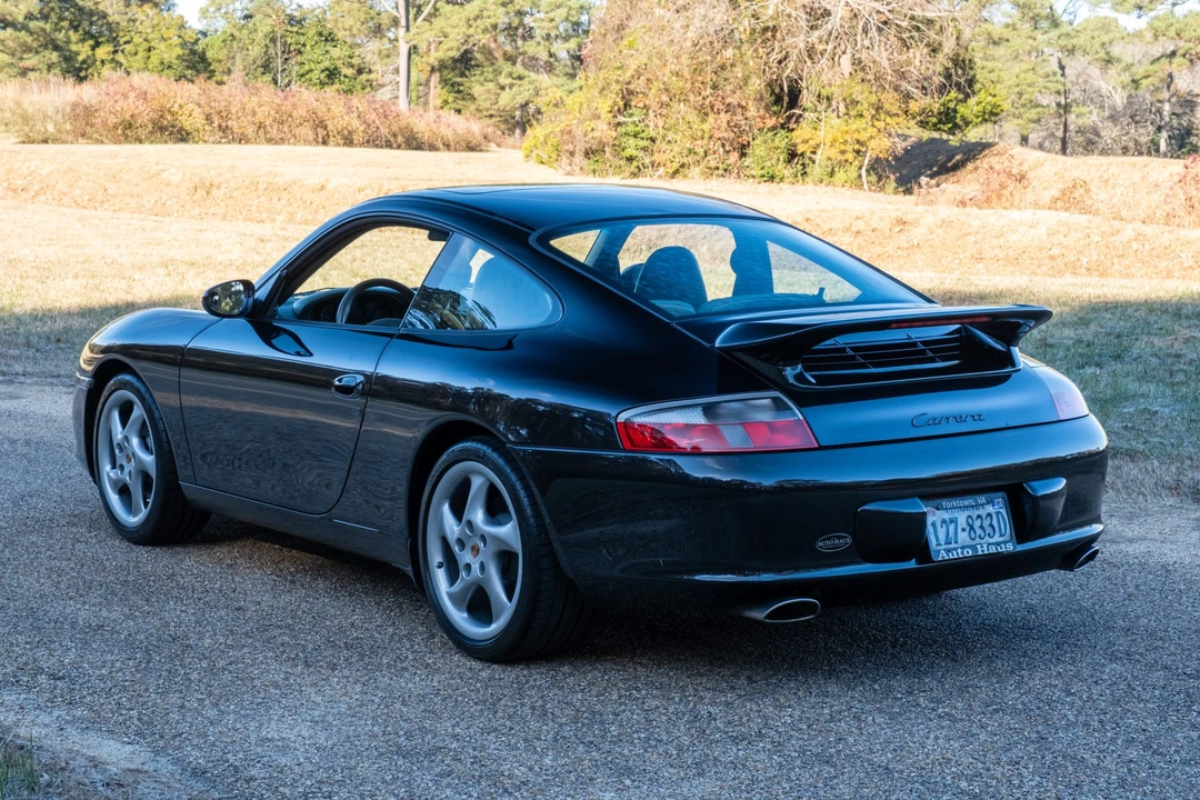 2002 Porsche 996 Carrera - Image 19 of 31