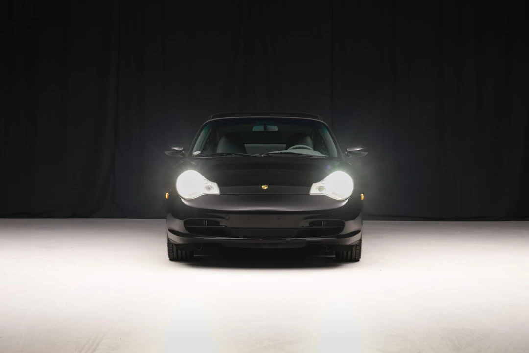 2002 Porsche 996 Carrera - Image 13 of 31