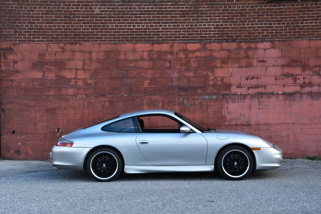 2002 Porsche 996 Carrera - Image 16 of 31