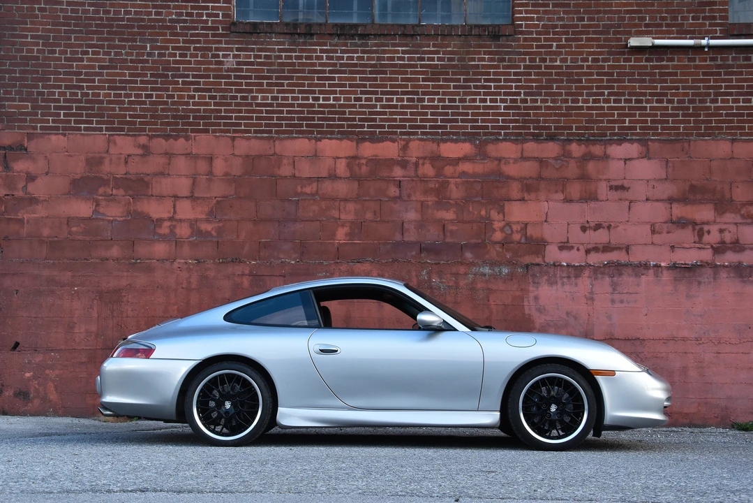2002 Porsche 996 Carrera - Image 15 of 31