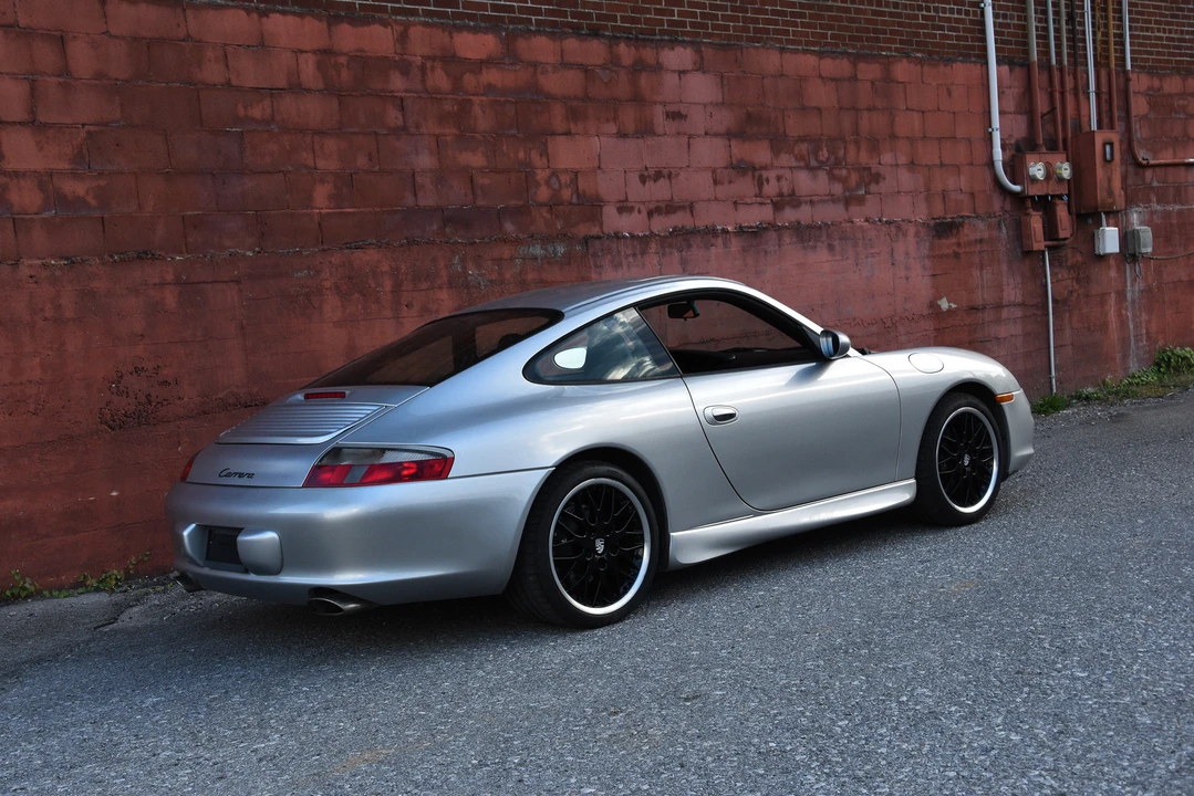 2002 Porsche 996 Carrera - Image 19 of 31
