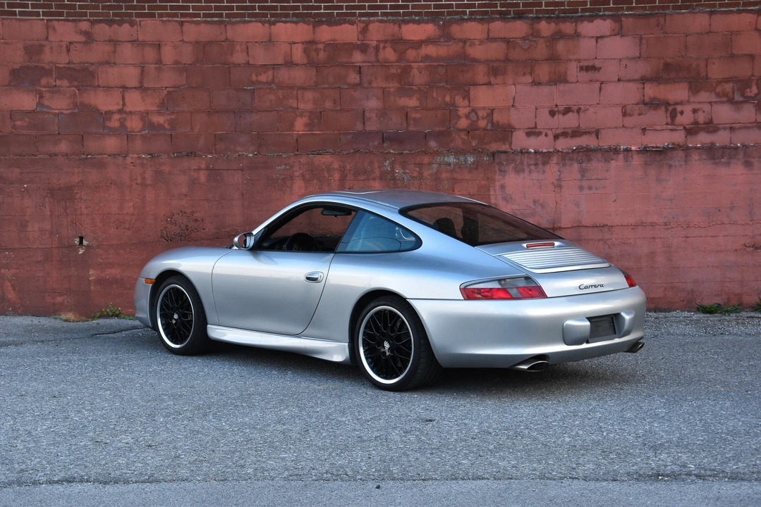 2002 Porsche 996 Carrera - Image 29 of 31
