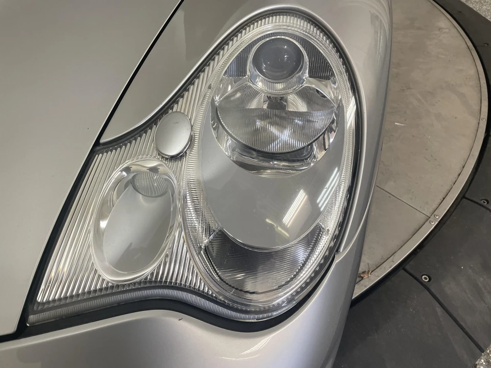 2002 Porsche 996 Carrera - Image 30 of 31