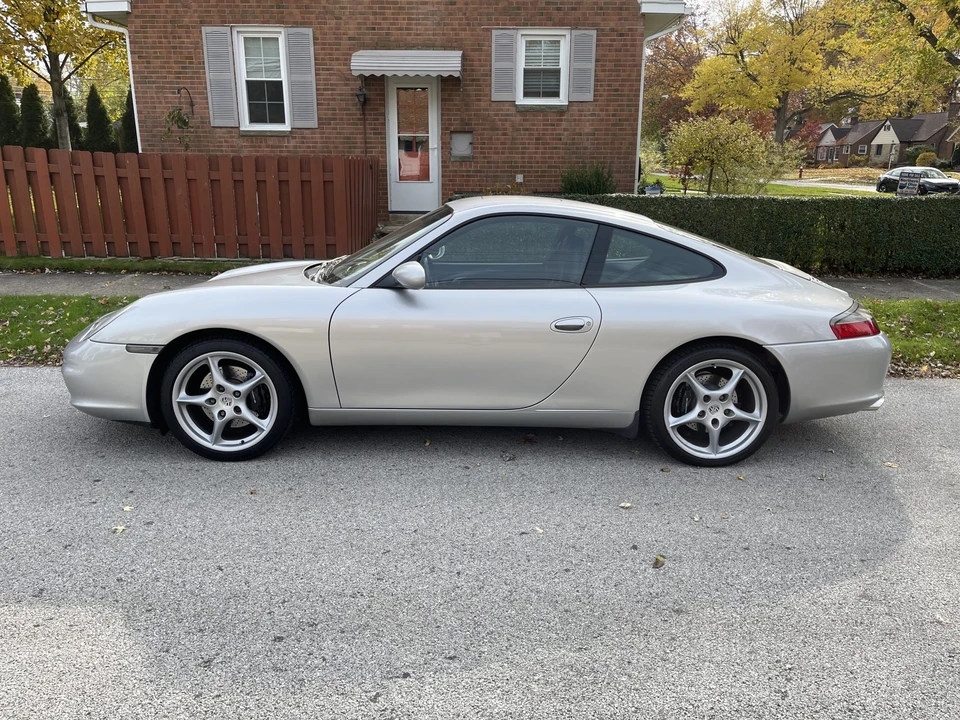 2002 Porsche 996 Carrera - Image 7 of 31