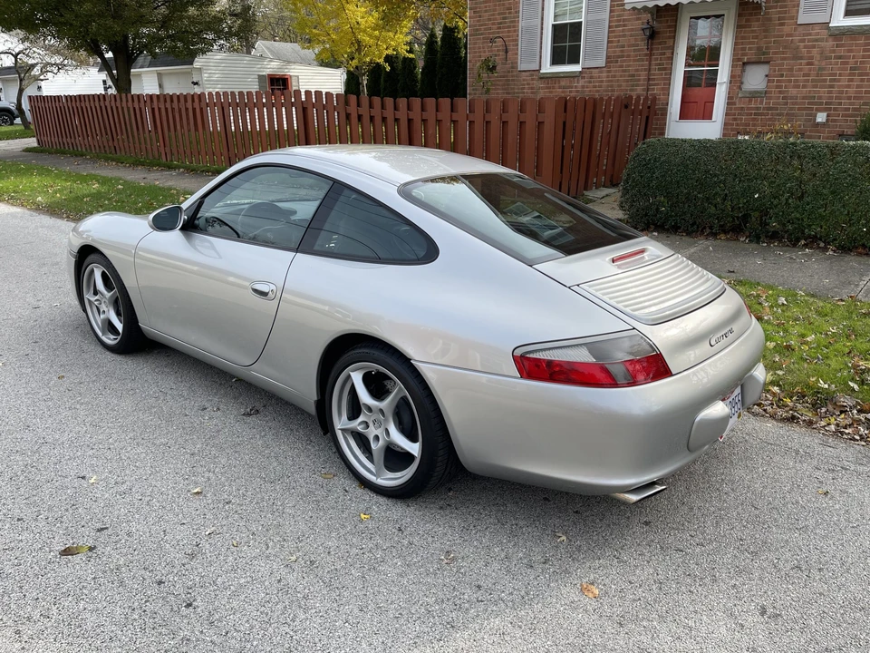2002 Porsche 996 Carrera - Image 8 of 31