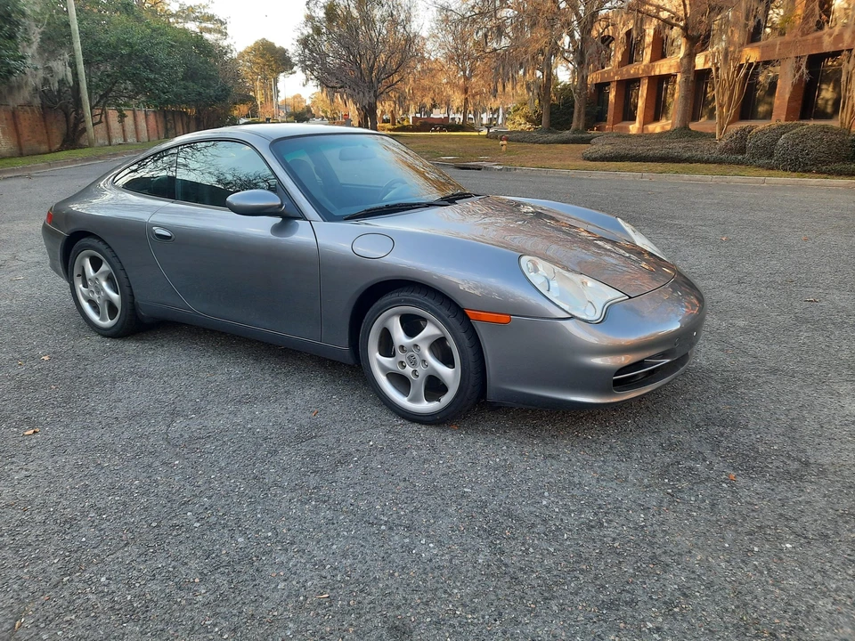 2002 Porsche 996 Carrera - Image 28 of 31